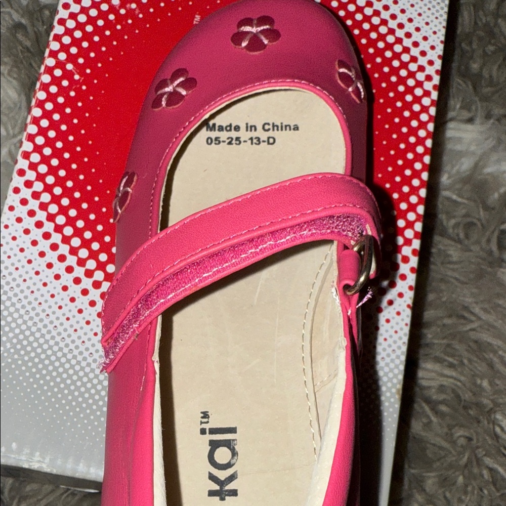 Pink Kids Shoes - Picture 3 of 5
